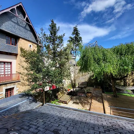 Cosy 1er Centre Vu Chateau Et Jardin 拉瓦勒